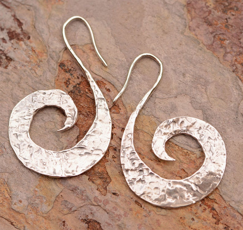 Sterling Silver Spiral Earrings – CrowsAndShinyThings