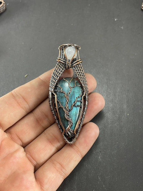 Tree Of Life   Labradorite Copper Pendant