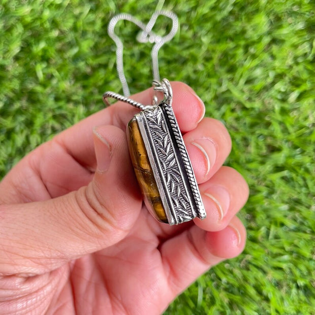 Artisan Made Tigers Eye Pendant Necklace 925 Sterling Silver Pendant